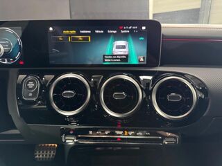 Classe CLA COUPE 2.0 35 306 AMG 4MATIC 7G-DCT SPEEDSHIFT BVA 2019 occasion 03300 Creuzier-le-Vieux