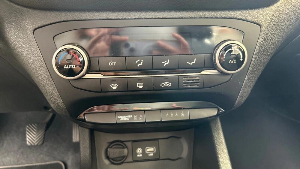 i20 1.4 CRDI Business Edition 2018 occasion 17600 Saujon