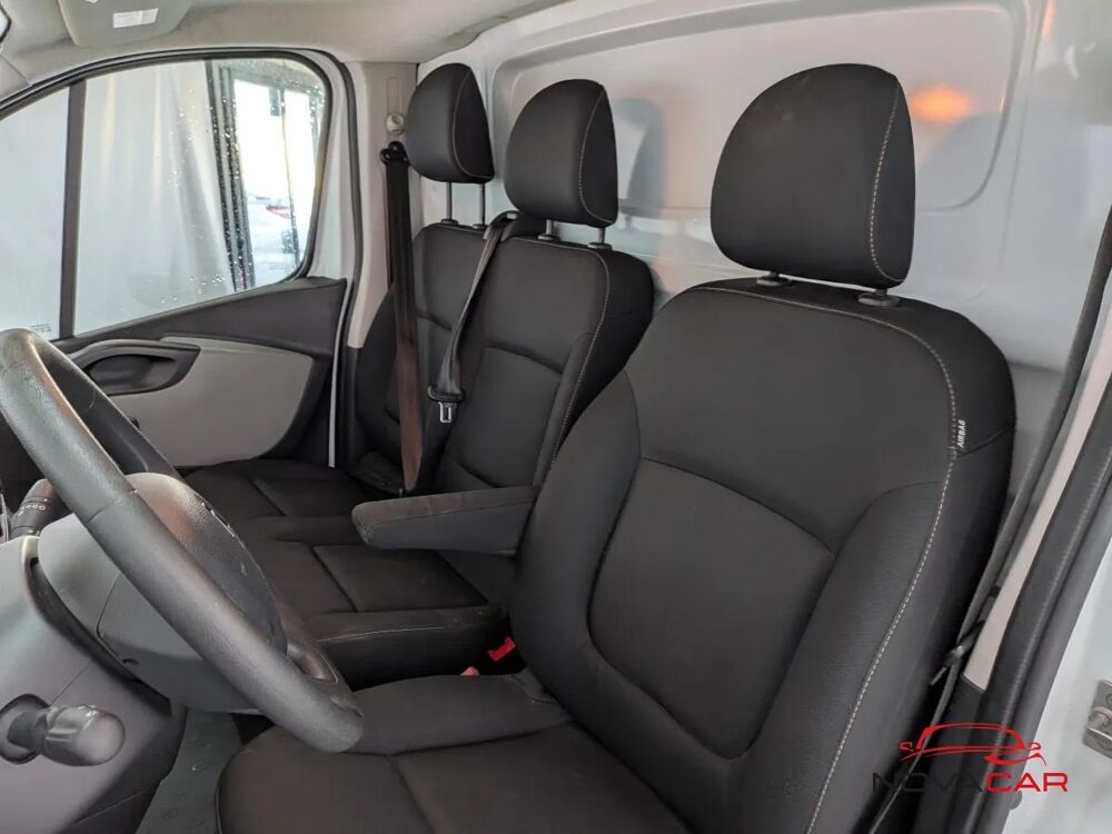 Trafic FOURGON 1.6 DCI 120 1T2 L2H1 GRAND-CONFORT 2019 occasion 31390 Carbonne