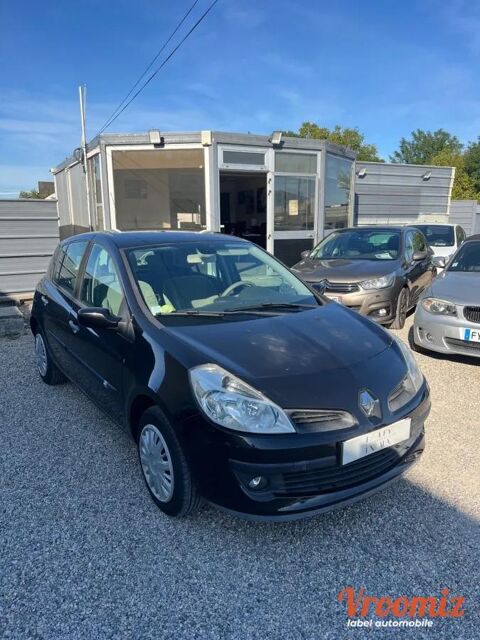 Clio 1.6 110 LUXE PRIVILEGE 2006 occasion 69230 SAINT PRIEST