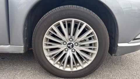 Outlander 2.4 PHEV PHEV Intro Edition 4WD 2020 occasion 60200 Compi&egrave;gne