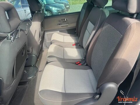Sharan 2.0 TDI 140 UNITED 2008 occasion 89340 Villeneuve-la-Guyard