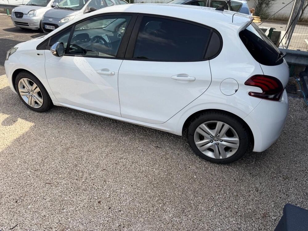 208 GENERATION-I 1.2 VTI 80 STYLE 2017 occasion 34500 B&eacute;ziers
