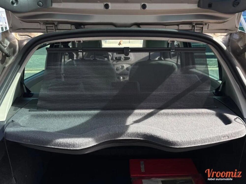 Clio 1.5 DCI 90 ENERGY INITIALE PARIS 2011 occasion 45770 Fleury-les-Aubrais