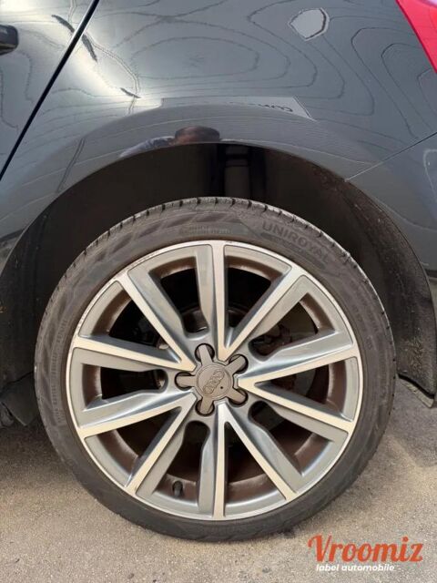 A1 SPORTBACK 1.4 TFSI 120 S-LINE S-TRONIC BVA 2014 occasion 94520 P&eacute;rigny