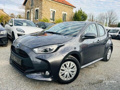Toyota Yaris 2024 occasion LES ESSARTS LE ROI 78690