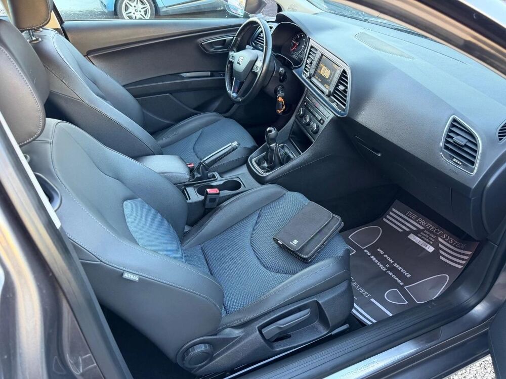Leon SC 1.6 TDI 110 CONNECT START-STOP 2016 occasion 34500 B&eacute;ziers