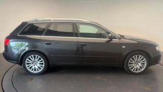 A4 3.0 TDIQ 3.0 TDI Quattro Ambition luxe 232 ch 2007 occasion 59223 Roncq