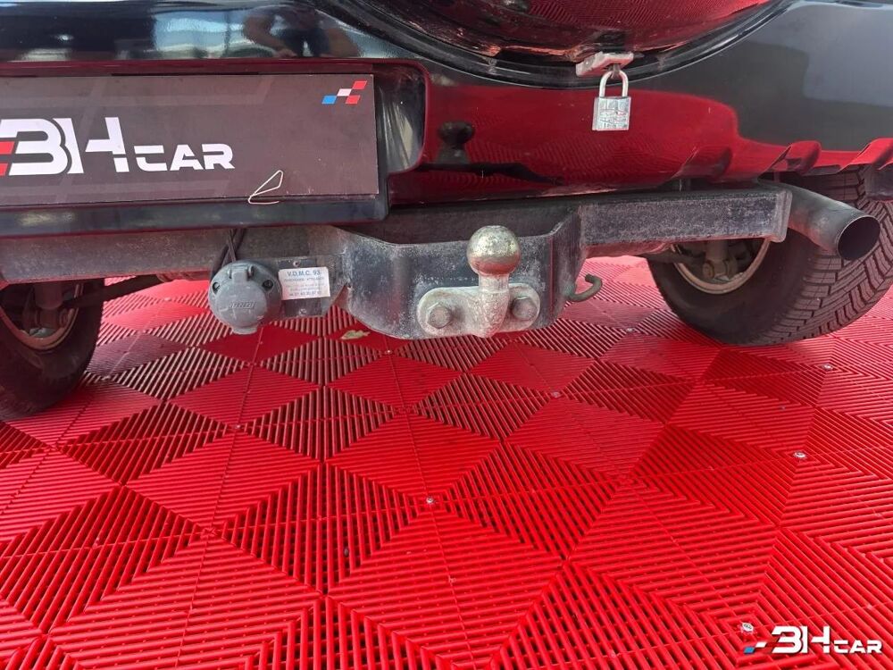 RAV 4 2.0 D4D 115 VX 4X4 2002 occasion 33980 Audenge