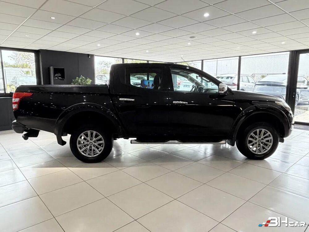 L200 DOUBLE CAB 2.4 DID 180 INSTYLE 4WD BVA 2016 occasion 45450 Fay-aux-Loges