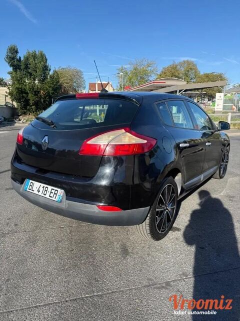 M&eacute;gane 2011 occasion 78500 SARTROUVILLE