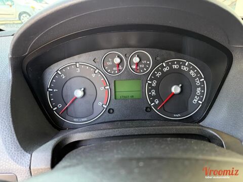 Fiesta 1.6 TDCI 90 GHIA 2006 occasion 77250 &Eacute;cuelles