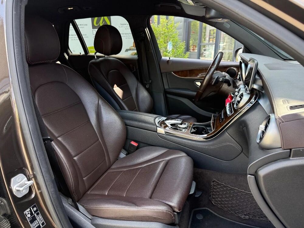 Classe GLC 250 CDI 2.2 BLUETEC 204CH 4 MATIC 7G-TRONIC HISTORIQUE D'EN 2015 occasion 69630 CHAPONOST