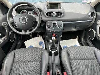 Clio ESTATE 1.2 TCE 100 DYNAMIQUE TOMTOM 2011 occasion 51430 TINQUEUX