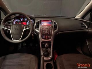 Astra 1.6 CDTI 110 EDITION 2015 occasion 29900 Concarneau