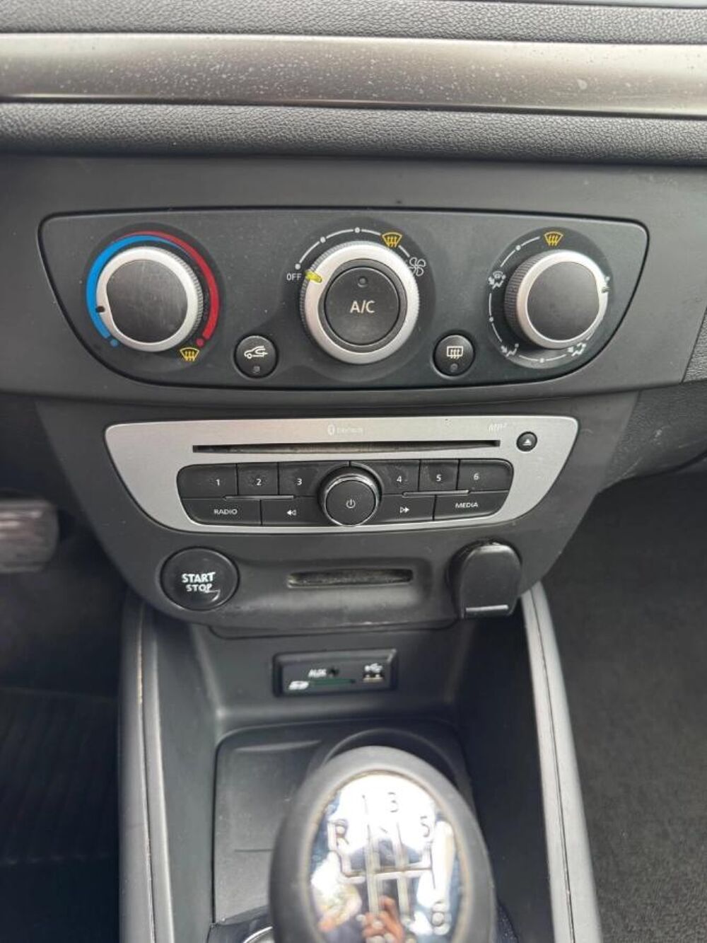 M&eacute;gane 1.5 DCI 95 ENERGY BUSINESS 2015 occasion 95100 Argenteuil