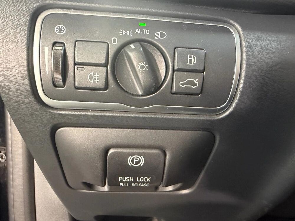 XC60 D3 Momentum Drive 2014 occasion 62400 B&eacute;thune