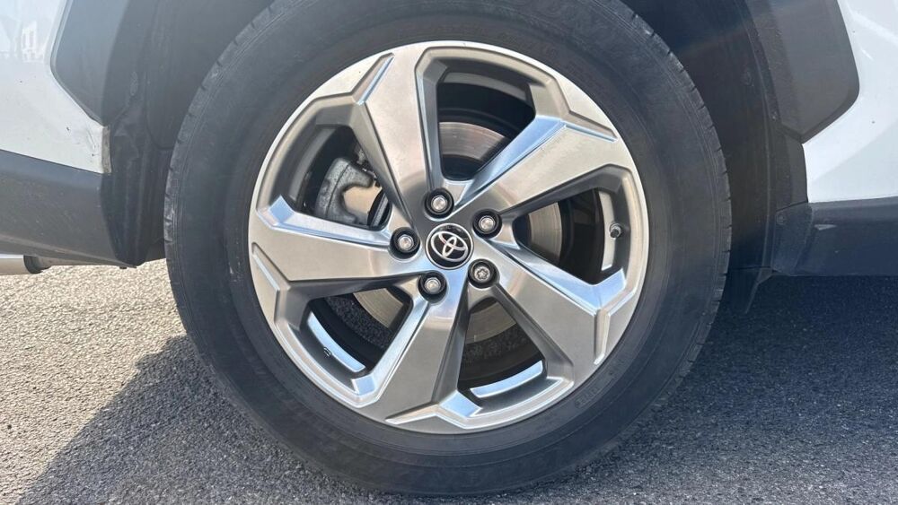 RAV 4 Lounge 2WD / Suivi complet Toyota 2019 occasion 60200 Compi&egrave;gne
