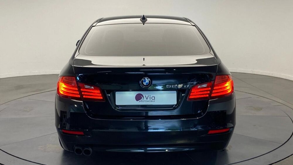 S&eacute;rie 5 525 D 525d Lounge Plus 2015 occasion 59223 Roncq