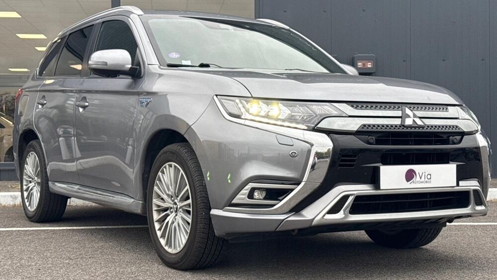 Outlander 2.4 PHEV PHEV Intro Edition 4WD 2020 occasion 60200 Compi&egrave;gne