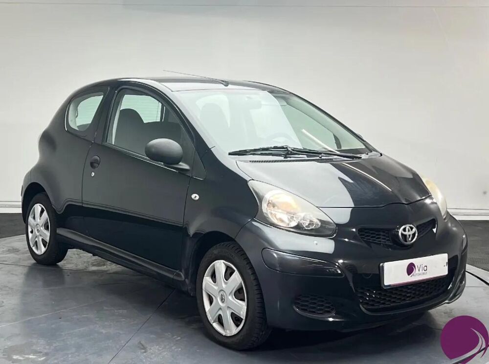 Aygo 1.0 VVTI 68 ch - Suivi Toyota 2011 occasion 59169 F&eacute;rin