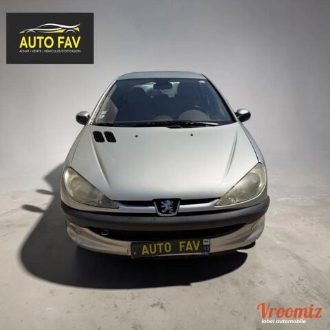 206 1.6 110 XT PREMIUM BVA 2003 occasion 13127 VITROLLES