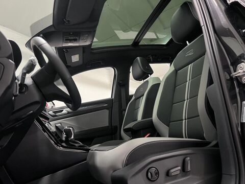 T-ROC STARLIGHT R-LINE 1.5 TSI 160 2026 occasion 94400 VITRY-SUR-SEINE