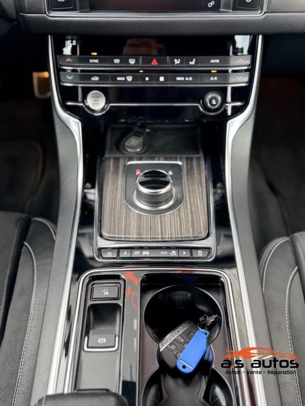 XF 3.0 D300 300 R-SPORT BVA 2018 occasion 67240 BISCHWILLER