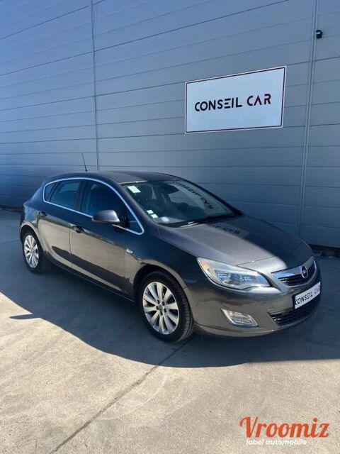 Opel astra 1.4 Turbo 140cv COSMO Radar de recul Sur