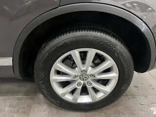 Touareg 2012 occasion 69800 SAINT-PRIEST