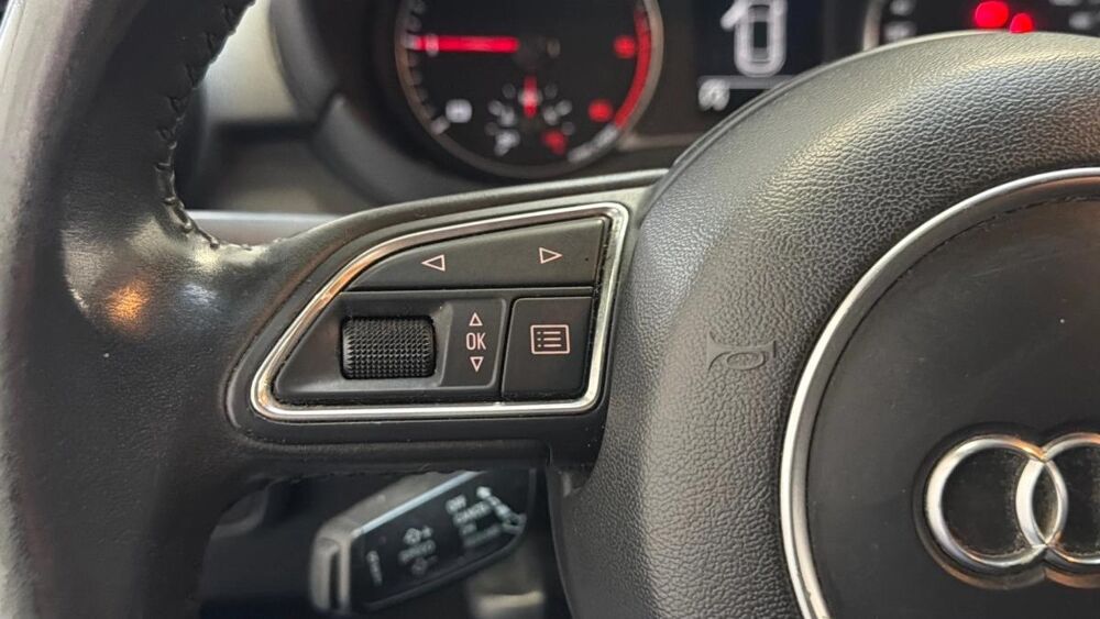 A1 1.6 TDI 90 Attraction S Line 2014 occasion 91380 Chilly-Mazarin