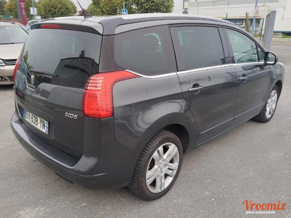 5008 GENERATION-I 1.6 BLUEHDI 120 ALLURE START-STOP 2016 occasion 45770 Fleury-les-Aubrais