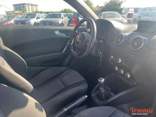 A1 1.2 TFSI 90 ATTRACTION 2010 occasion 41000 Blois