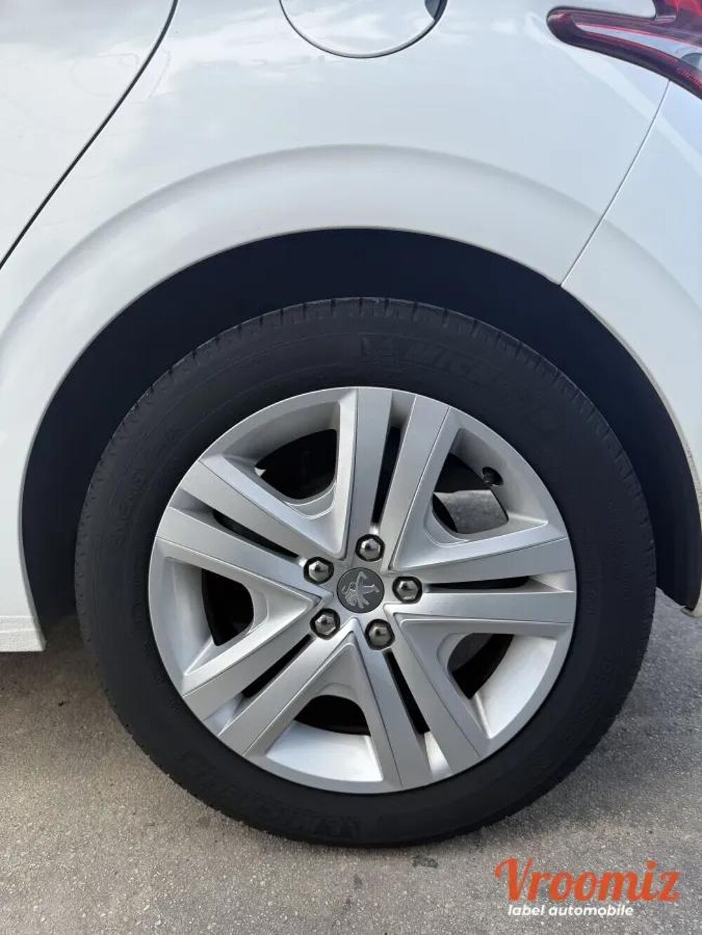 208 GENERATION-I 1.2 PURETECH 80 ACTIVE 2016 occasion 94520 P&eacute;rigny