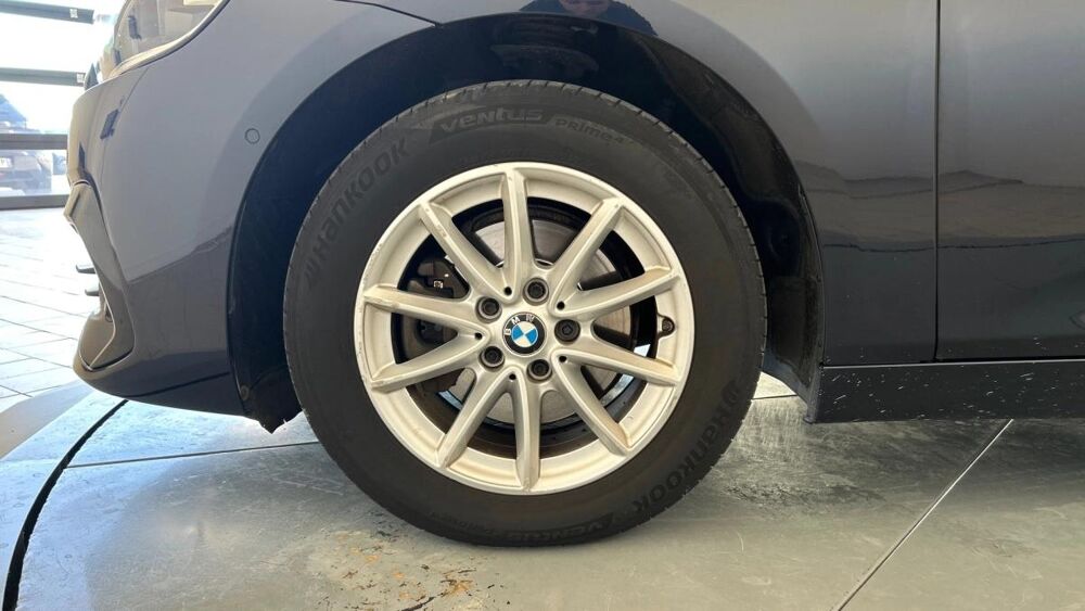 Serie 2 ACTIVE-TOURER 1.5 216 D 115 BUSINESS BVA 2019 occasion 17600 Saujon
