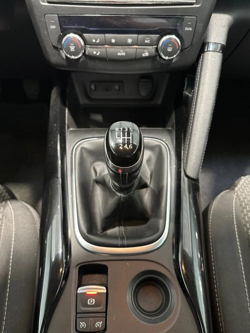Kadjar DCI 110 Business Edition 2018 occasion 59494 Petite-For&ecirc;t
