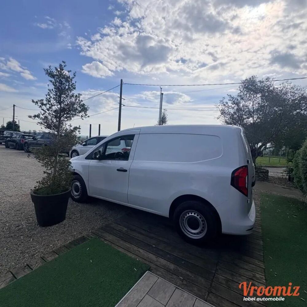 Citan fourgon FOURGON 1.5 109 CDI 95 FIGHTER 2022 occasion 78490 Galluis