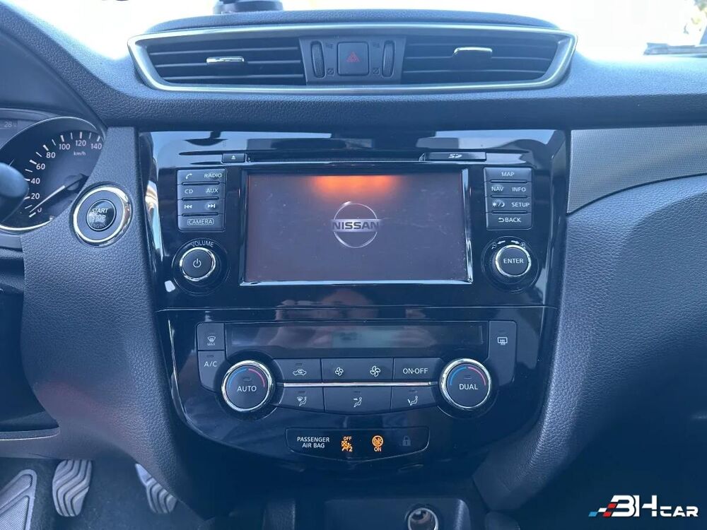 Qashqai GENERATION-II 1.2 DIGT 115 N-CONNECTA 2WD 2018 occasion 33980 Audenge