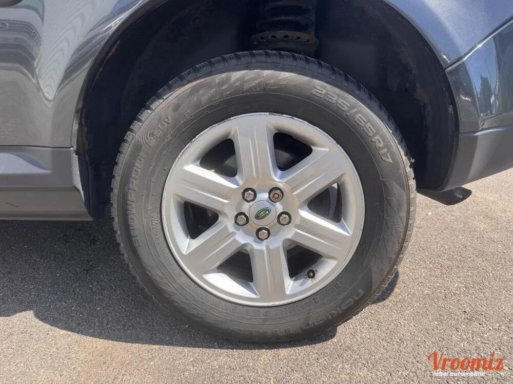 Freelander 2.2 TD4 160 E 4WD 2009 occasion 26000 Valence