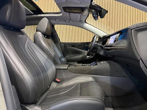 300 1.6 225H 180 PHEV HYBRID 13.2KWH PERFORMANCE LINE PLUS EAT B 2022 occasion 78410 Aubergenville