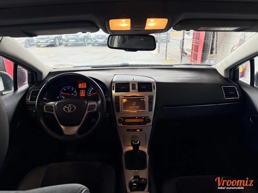 Avensis BREAK 2.0 D4D 125 BUSINESS 2014 occasion 41000 Blois