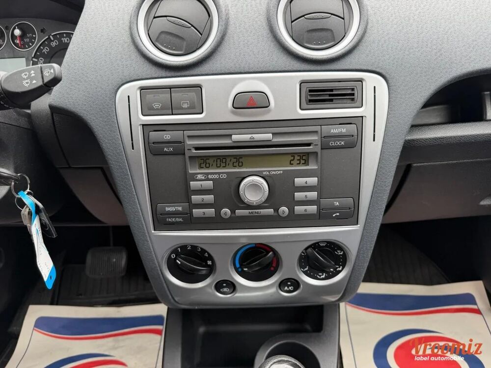 Fusion 1.4 80 Ambiente 2008 occasion 91200 Athis-Mons