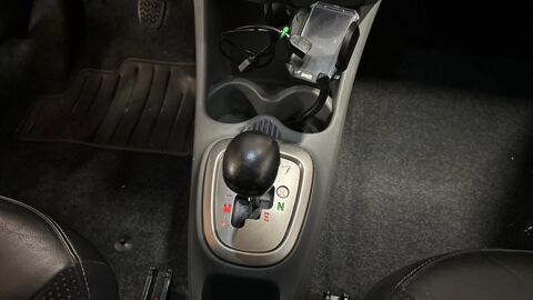 C1 1.0 70 EXCLUSIVE SENSODRIVE BVA 2011 occasion 76190 Auzebosc