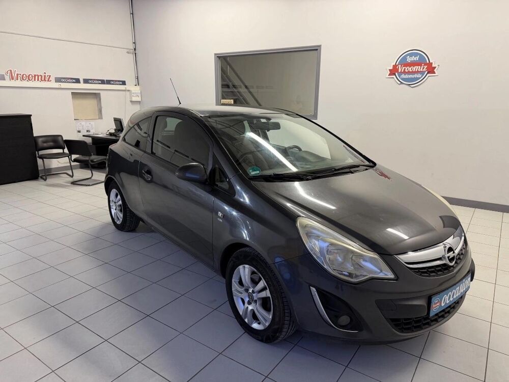 Corsa 1.2 70 EDITION 2011 occasion 45160 Olivet