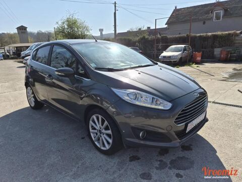 Annonce voiture Ford Fiesta 5999 �