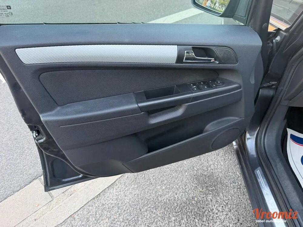 Zafira 1.7 CDTI 125 ECOFLEX FAMILY 2011 occasion 91200 Athis-Mons