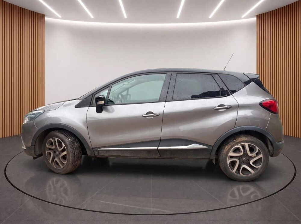 Captur 1.5 DCI 110 ECO ENERGY HELLY HANSEN START-STOP 2015 occasion 13150 Saint-Pierre-de-M&eacute;zoargues