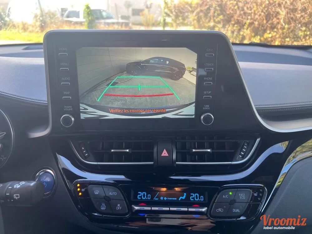C-HR 1.8 HSD 122H 100 FULL-HYBRID DISTINCTIVE 4X2 E-CVT BVA 2021 occasion 94520 P&eacute;rigny