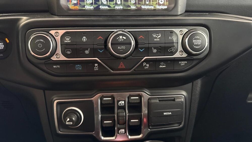 Wrangler 2022 occasion 17600 Saujon
