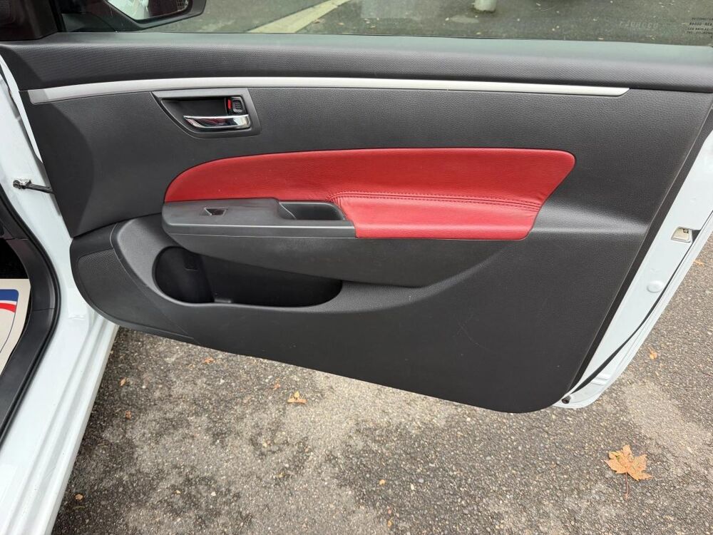 Swift 1.2 VVT 95 GLX BVA 2013 occasion 91200 Athis-Mons